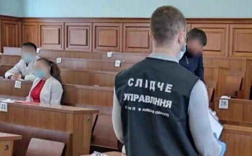 Шахраям загрожує від 5 до 12 років ув’язненняю Фото: поліція Київщини