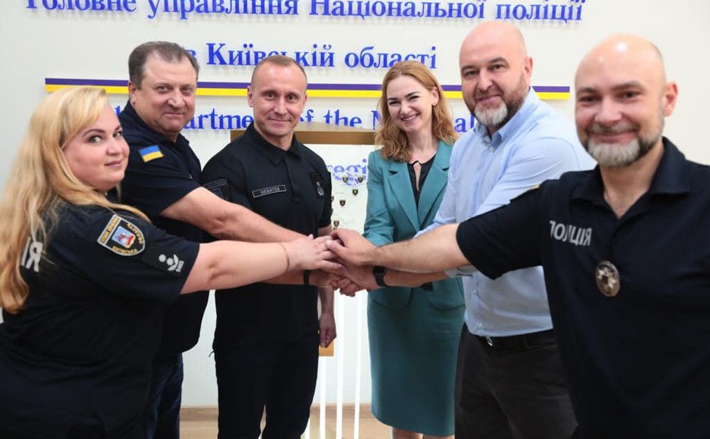 Правоохоронці стали партнерами ДСНС та Пірнівської громади столичного регіону. Фото: фб А.Нєбитов