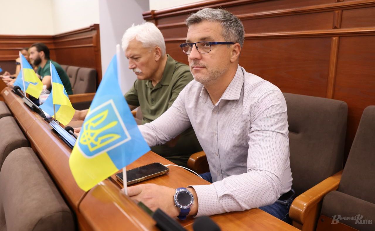 Про необхідність вирішення цієї проблеми розповів Валентин Мондриївський. Фото: Борис Корпусенко