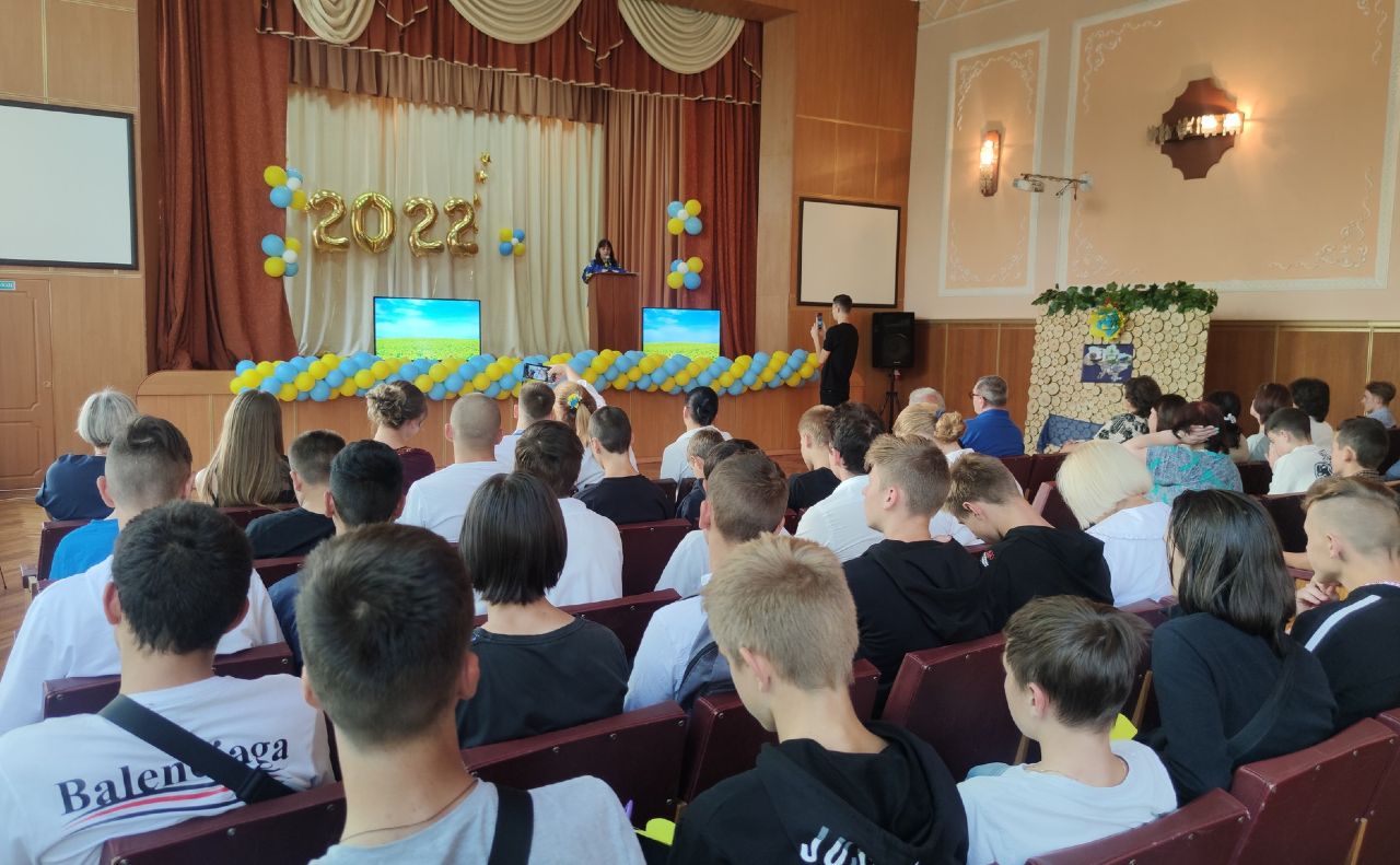 Навчальний рік розпочався у змішаному форматі. Фото: Департамент освіти і науки