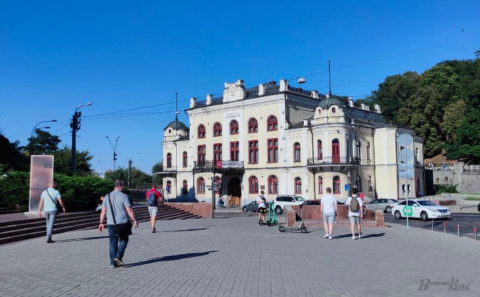 Вперше за роки незалежності України сезон стартує в умовах воєнного стану. Фото авторки