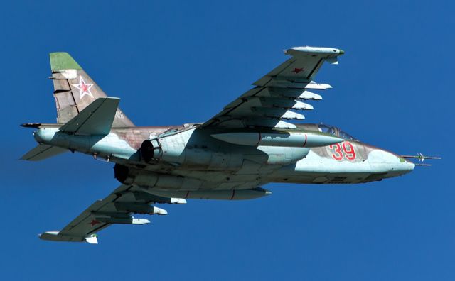 Російські СУ-25 приземлили ПЗРК «Ігла»