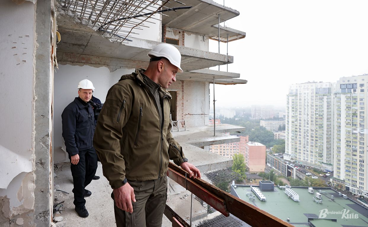 Віталій Кличко проінспектував відновлювальні роботи. Фото: Борис Корпусенко