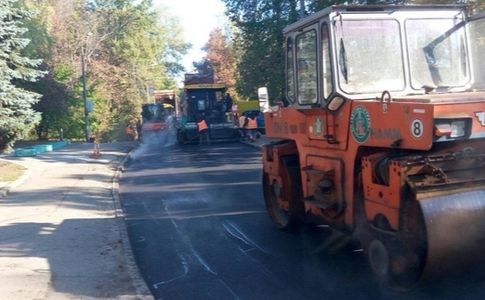 Дорожники проводитимуть поточні ремонтні роботи. Фото: «Вечірній Київ»