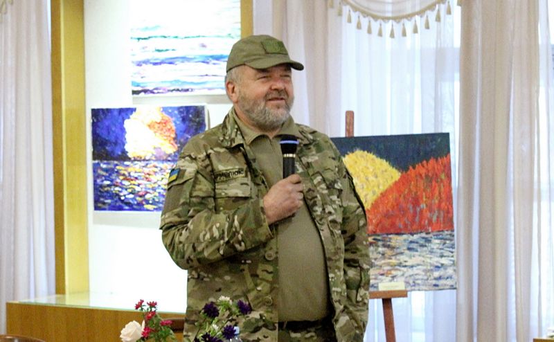 Митець та воїн Борис Гуменюк. Фото: Національний музей літератури