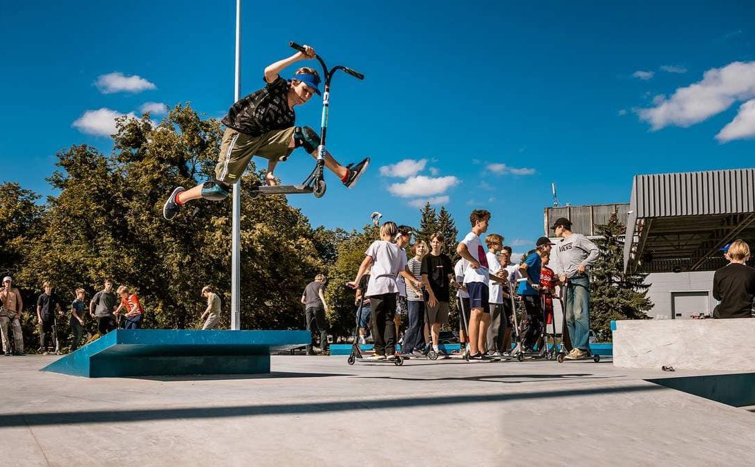 Екстремальний спорт популярний серед молоді. Фото: Євген Мушкін