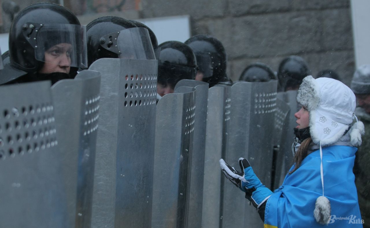 Мільйони людей з різних куточків України боролися і продовжують боротися за демократичні цінності і національні інтереси. Фото: Борис Корпусенко