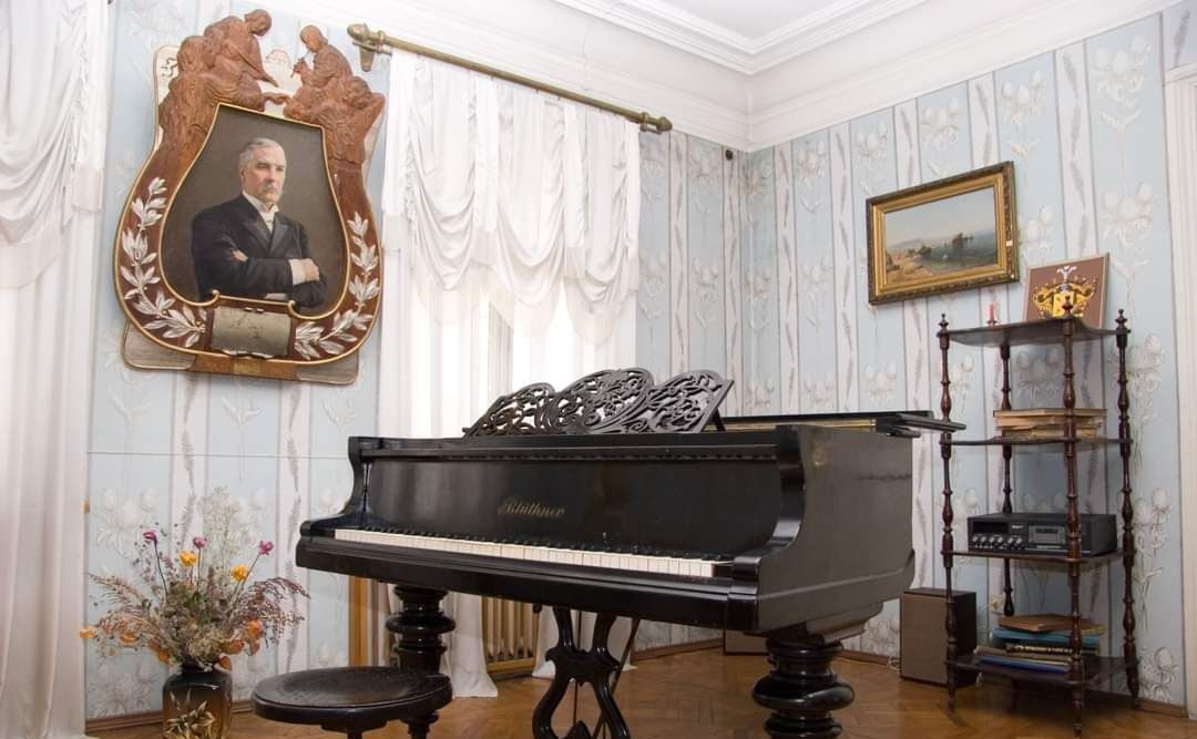 Експозиції розповідають про Лесю Українку, Миколу Лисенка, Михайла Старицького. Фото: Музей видатних діячів української культури