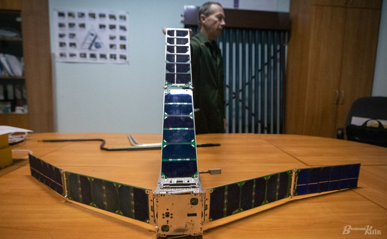 Український супутник PolyITAN-HP-30 вивели на орбіту. Фото: Олексій Самсонов