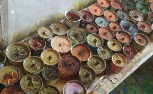 Такі свічки рятують бійців в зимовий період. Фото: Центр комунікації