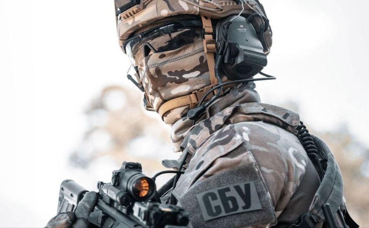 Під час обшуків у квартирі киянина виявили електронні файли з переліком і координатами українських військових об’єктів. Ілюстративне фото: з відкритих джерел