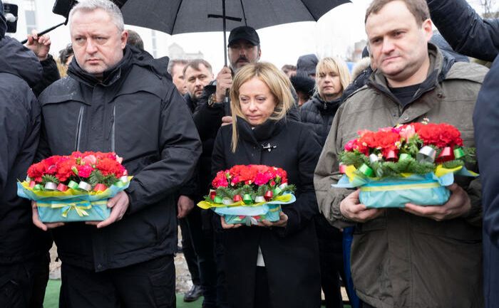 Джорджія Мелоні у Бучі. Фото: з відкритих джерел