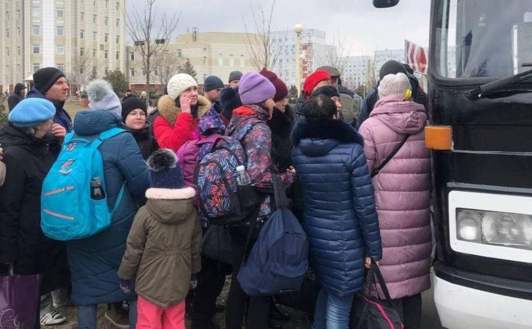 Росія незаконно депортує українських дітей і використовує їх для власної пропаганти. Фото: Арміяінформ