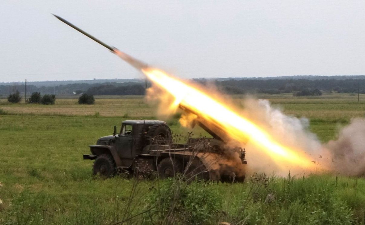 Гармаші та ракетники діють разом з авіацією і знищують ворога. Фото: Генштаб