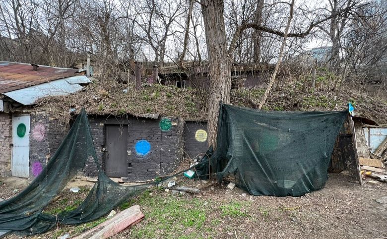 Тут жила жінка з дитиною. Фото: поліція Києва
