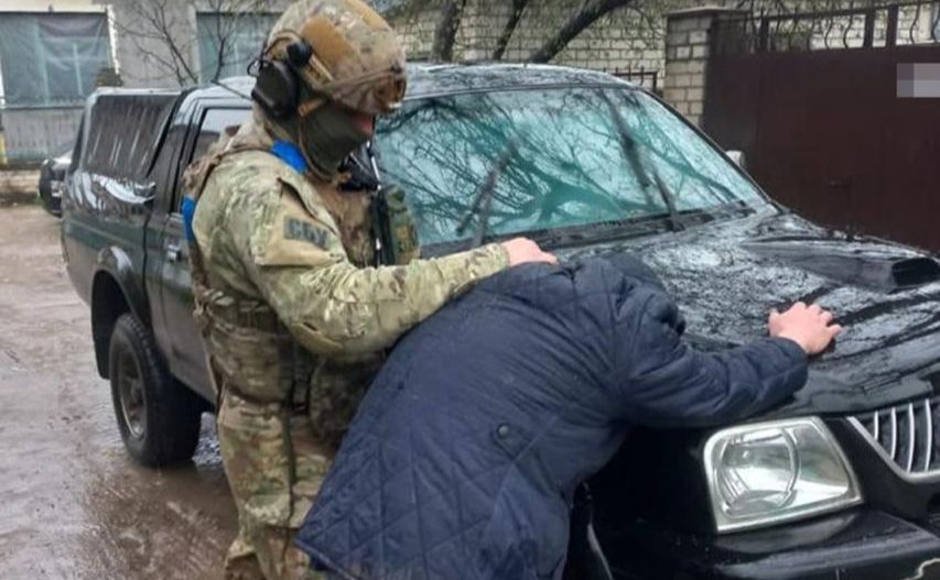 Спецслужба затримала колаборанта у Херсоні. Фото: СБУ