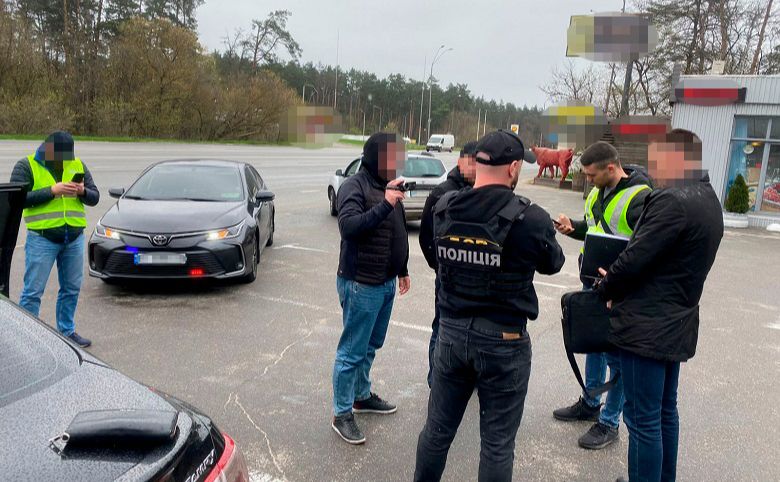 На Київщині викрили посадовця, який розтрачував бюджетні гроші і вимагав хабар Фото: поліція Києва