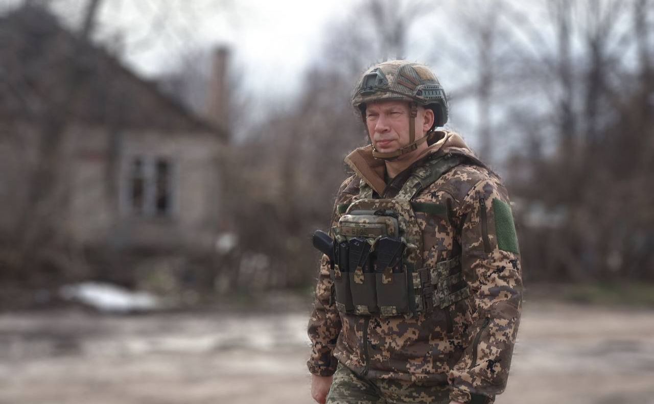 Генерал-полковник Олександр Сирський постійно контролює хід операції у Бахмуті. Фото: Сухопутні війська