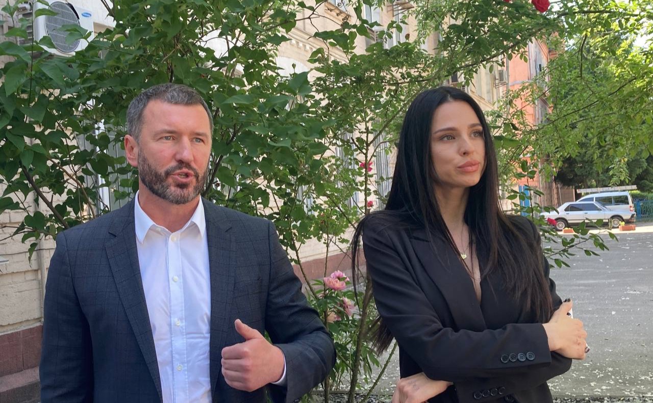 Співачці Вороновій, яка «засвітила» ППО, обрали запобіжний захід. Фото з відкритих джерел