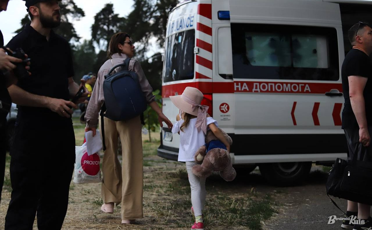 У Київській міській лікарні швидкої допомоги нині перебувають три пацієнти. Фото: Олексій Самсонов