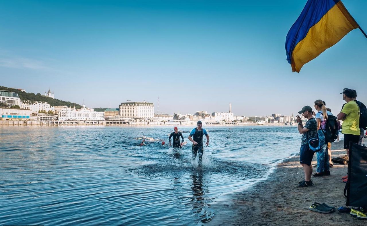 Учасники змагатимуться у бігу та плаванні. Ілюстративне фото: фб Triatman Club