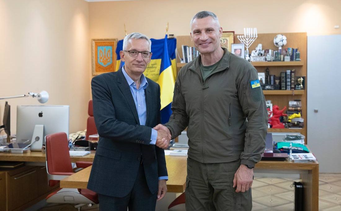 Кличко подякував уряду та дипломатам Німеччини за підтримку України. Фото: пресслужба Кличка