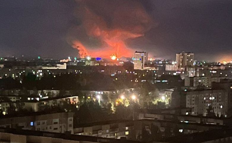 Пожежа в аеропорту Пскова. Фото з відкритих джерел
