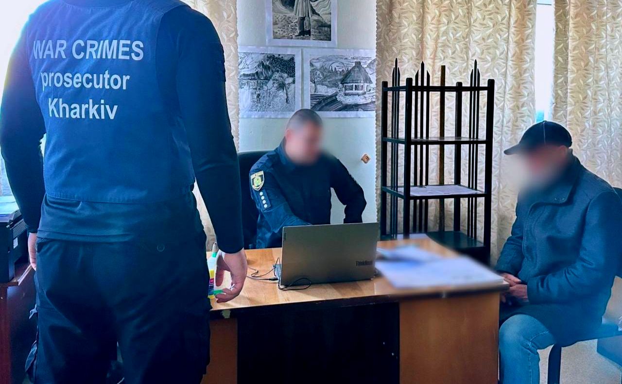 Добровільно пішов на співпрацю з ворогом. Фото: Харківська обласна прокуратура