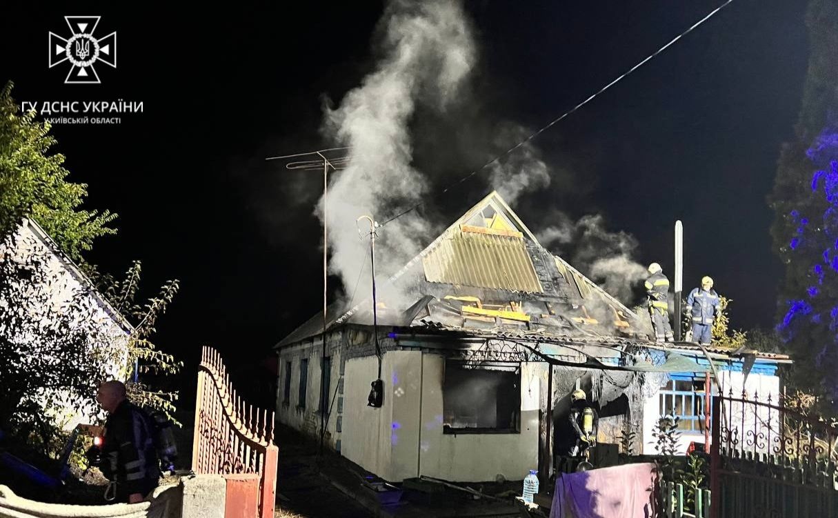 Пожежа сталася у селі Вільна Тарасівка на Білоцерківщині