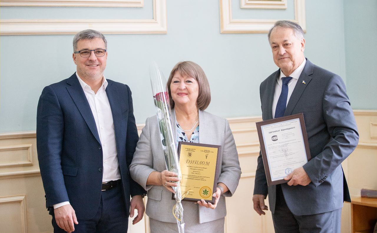 Лауреати «Столичний стандарт якості». Фото: КМДА