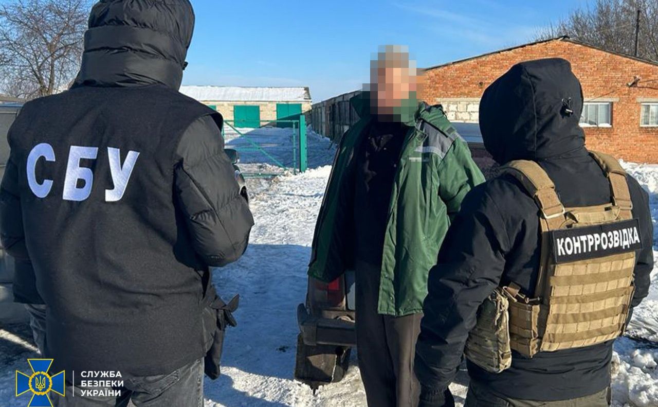 СБУ затримала ексзаступника голови громади на Сумщині, який виявився агентом росії. Фото: СБУ