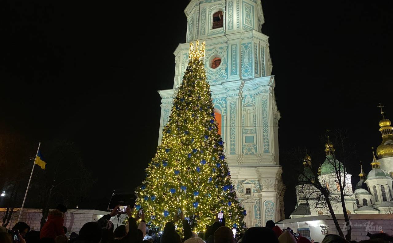 Головна ялинка країни на Софійській площі. Фото: Даша Гришина