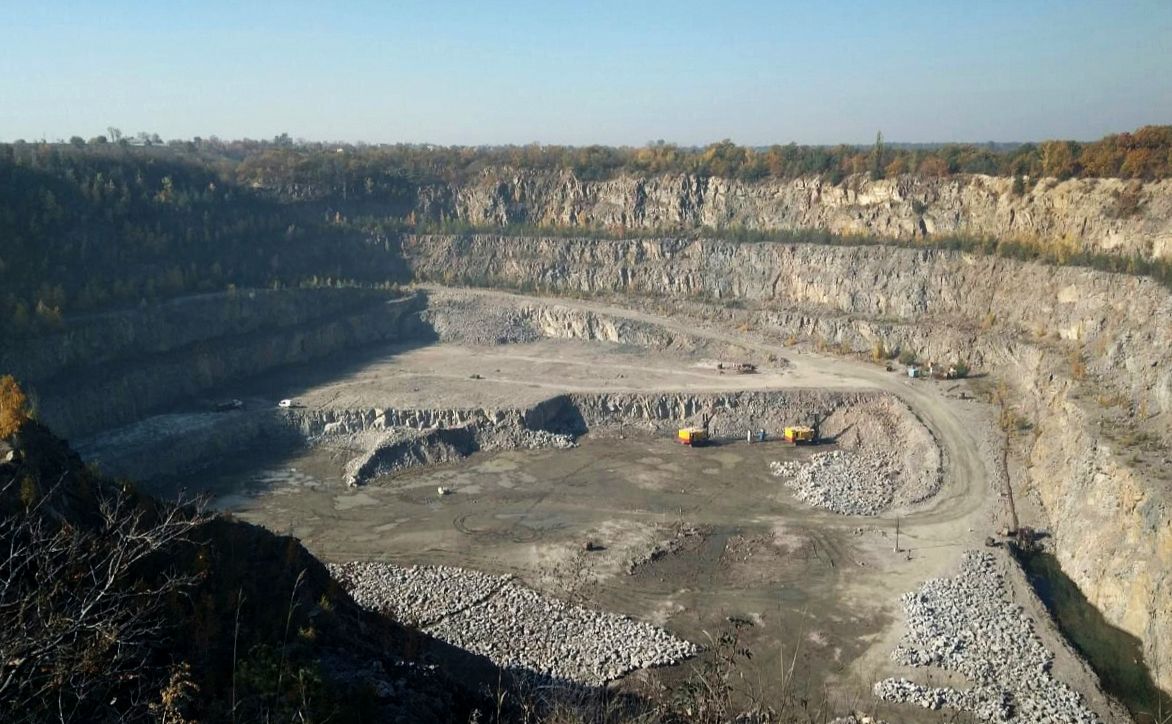 Родовище гранитів. Фото: з відкритих джерел