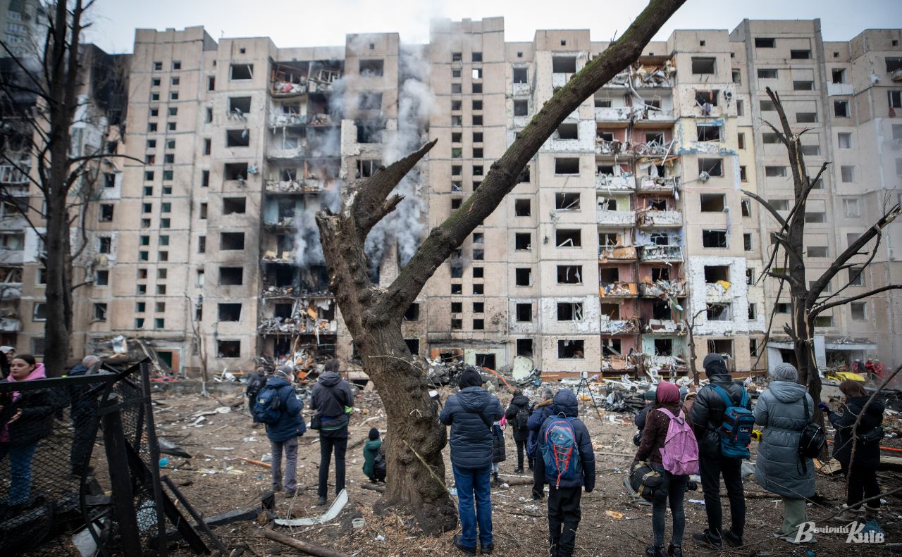 Наслідки російської атаки. Фото: Олексій Самсонов