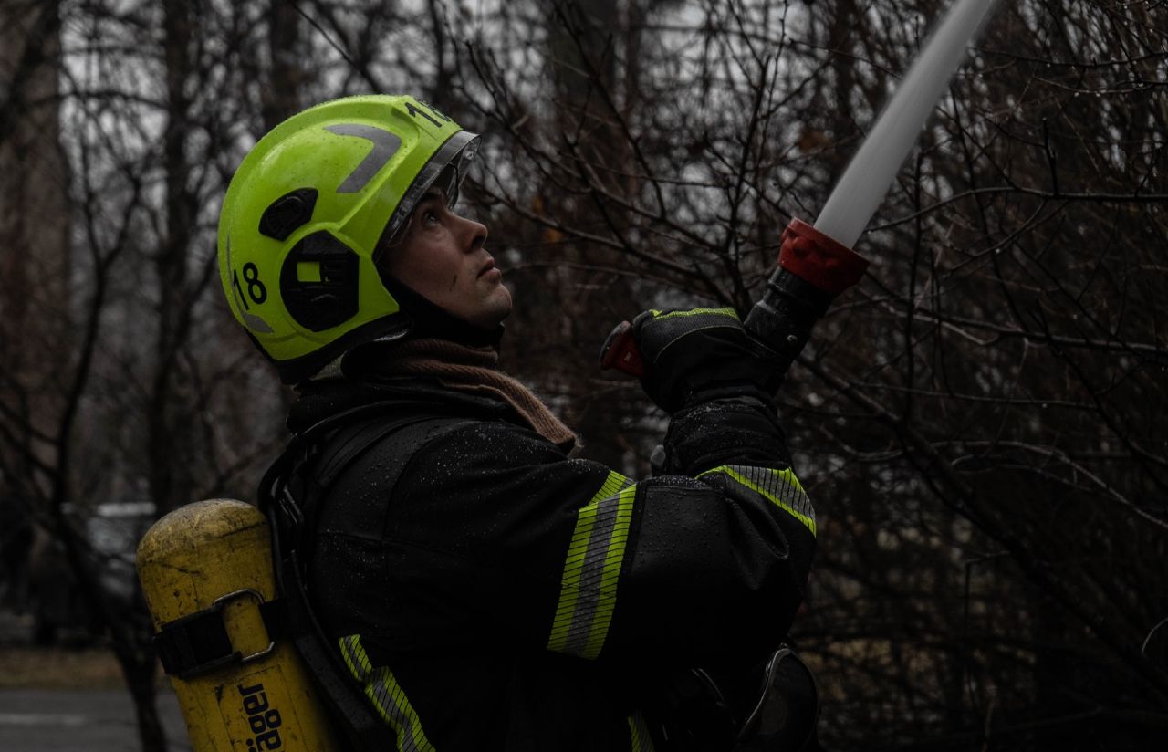 На місці події працювали 15 рятувальників. Фото ілюстративне: ГУ ДСНС у Києві