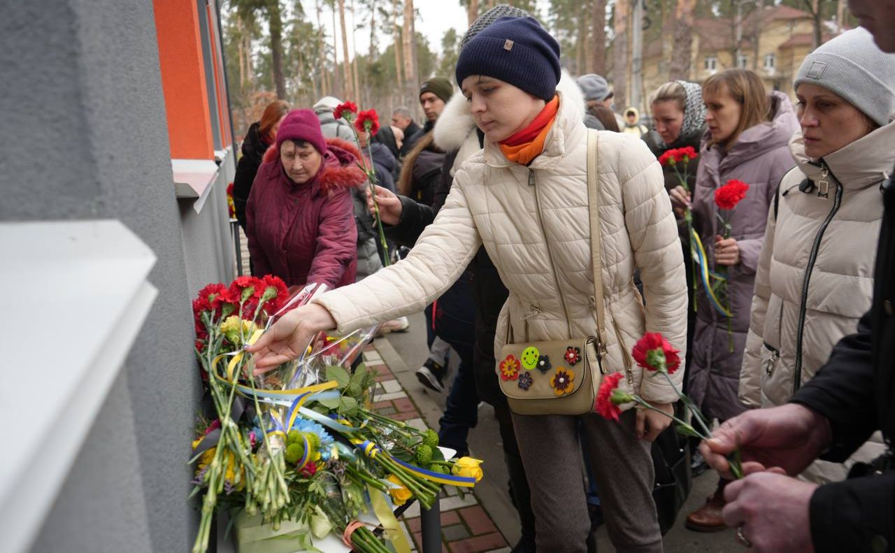 У Бучі вшанували пам’ять загиблих Героїв. Фото: Telegram/Анатолій Федорук