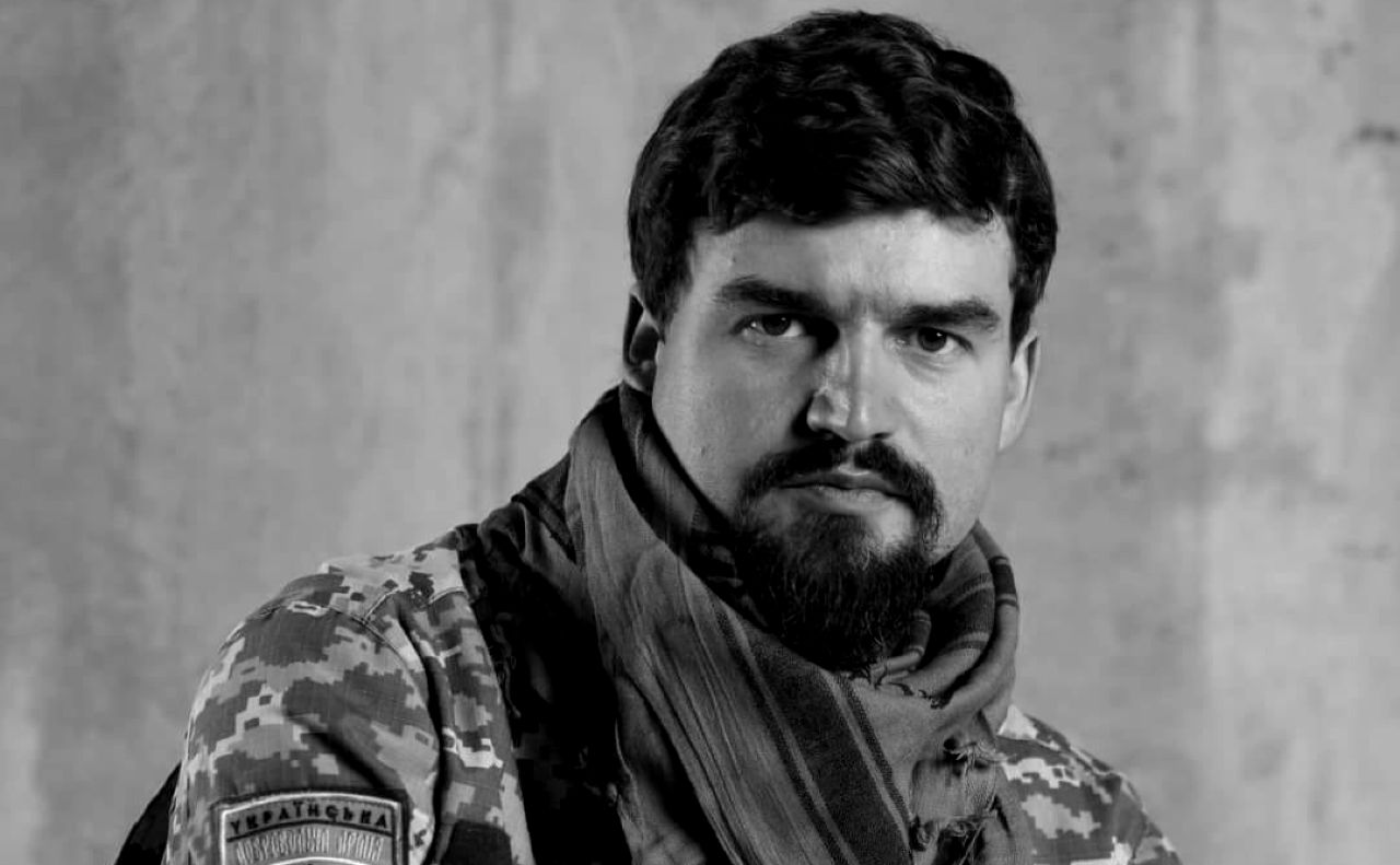 Трагічну звістку про журналіста-воїна Дмитра Сінченка повідомила Олена Сінченко. Фото: Фейсбук
