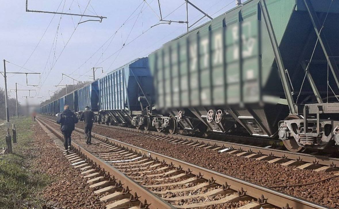На станції «Квітневе» загинув чоловік. Фото: Нацполіція