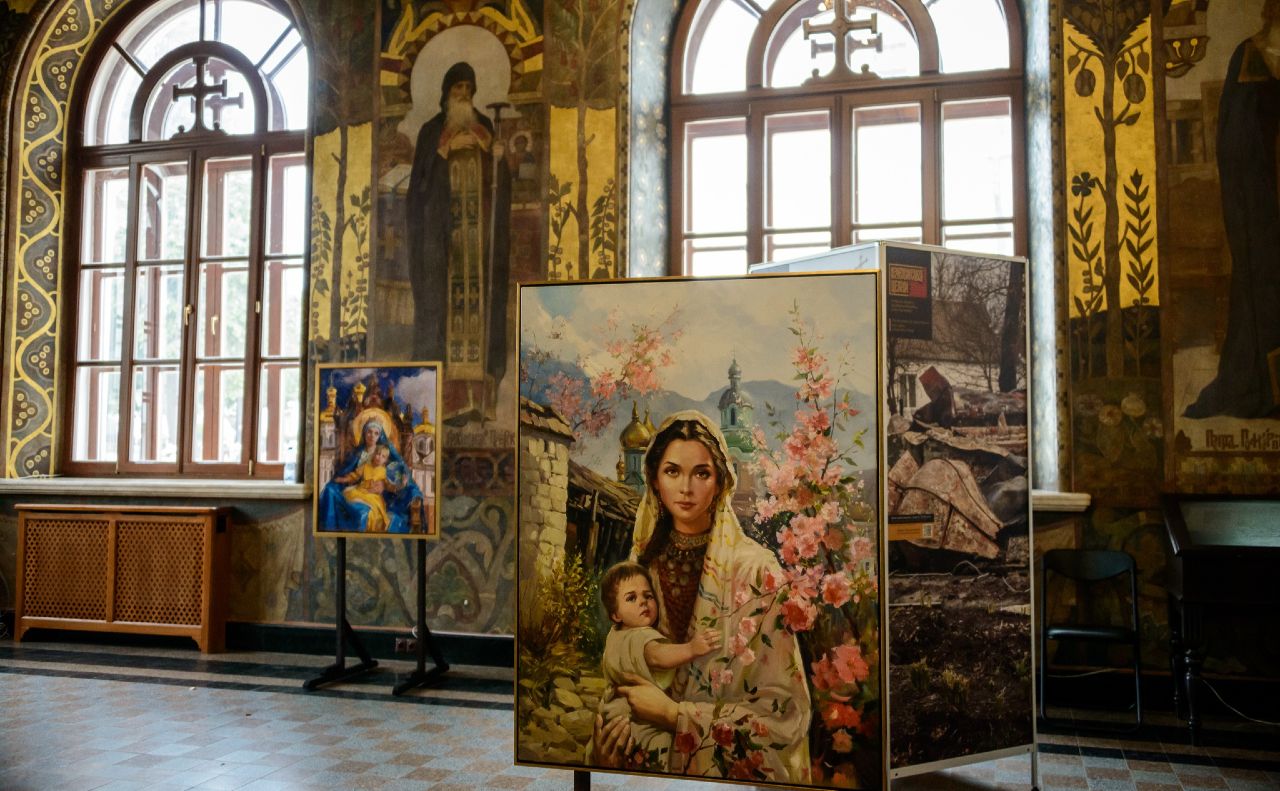 Виставка образів українок та Богоматері відкрилась у Трапезному храмі. Фото: НЗ Києво-Печерська лавра