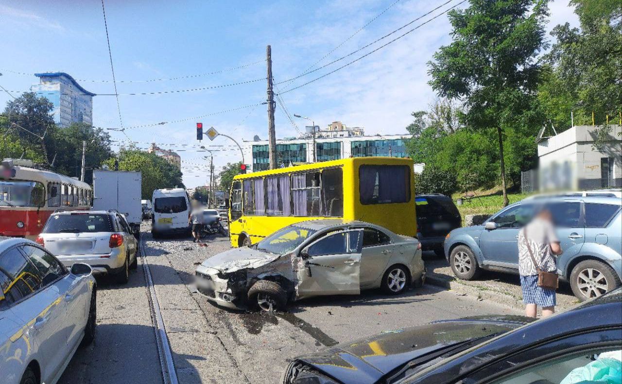 Фото з місця ДТП: патрульна поліція Києва