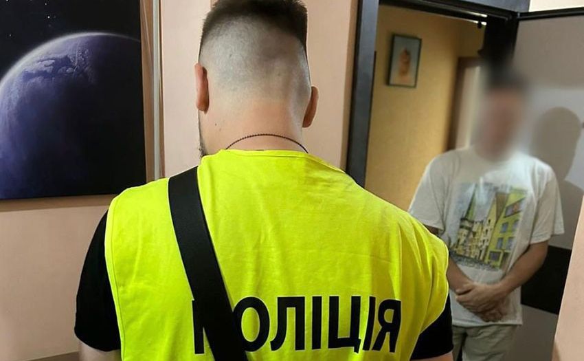 Злочин розкрили слідчі та оперативники Оболонського управління поліції. Фото: Національна поліція