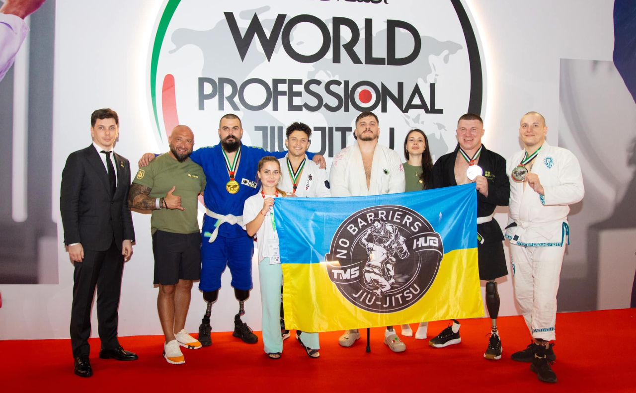 Українці-призери чемпіонату світу з пара -джиу-джитсу в Абу-Дабі. Фото: фейсбук