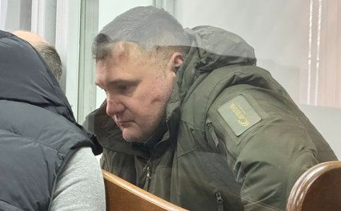 Козюра у залі суду. Фото: Суспільне