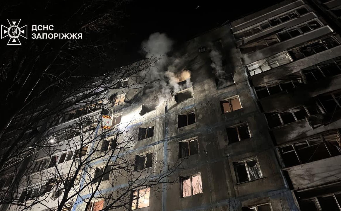 Пожежа знищила три квартири
