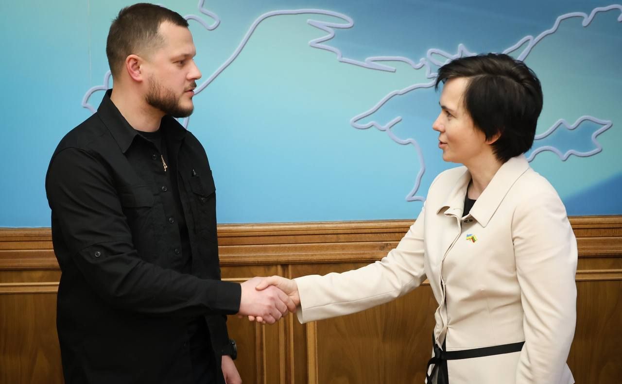 Микола Калашник з послом Литви Інгою Станітє-Толочкєнє. Фото: ТГ Калашника