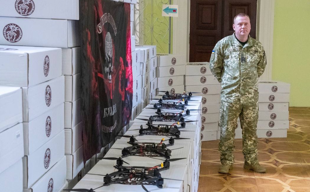 На фронт вирушили ще 800 FPV-дронів. Фото: КМДА