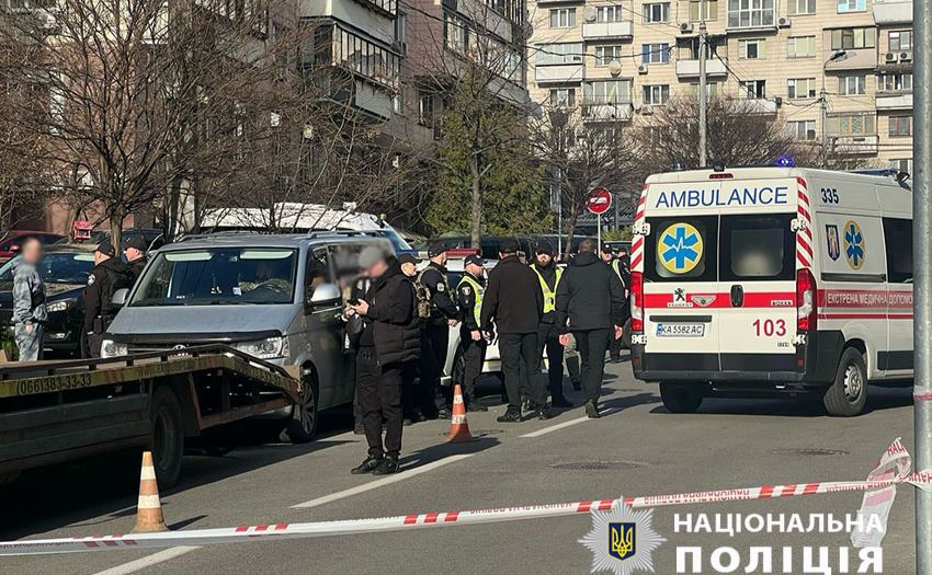 Фото з місця події від поліції Києва.