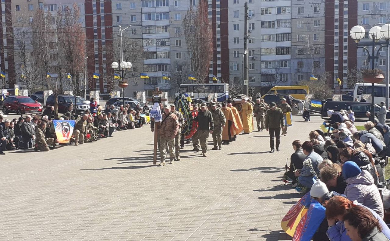 Прощання з загиблим воїном Олексієм Ігнатьєвим. Фото: Обухівська міська рада