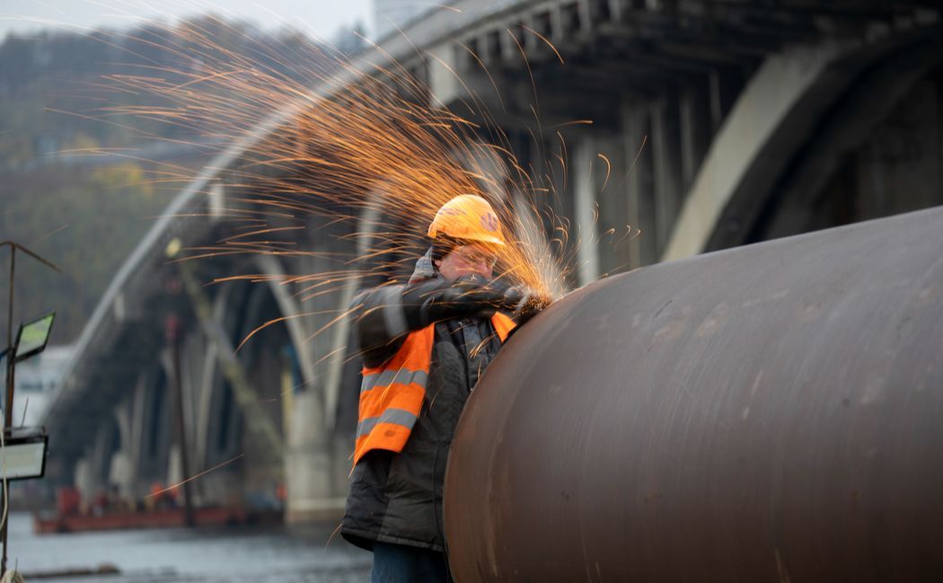 Роботи на Мосту метро активно просуваються. Фото: КМДА