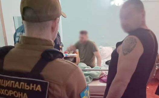 Фото з місця події: Муніципальна охорона